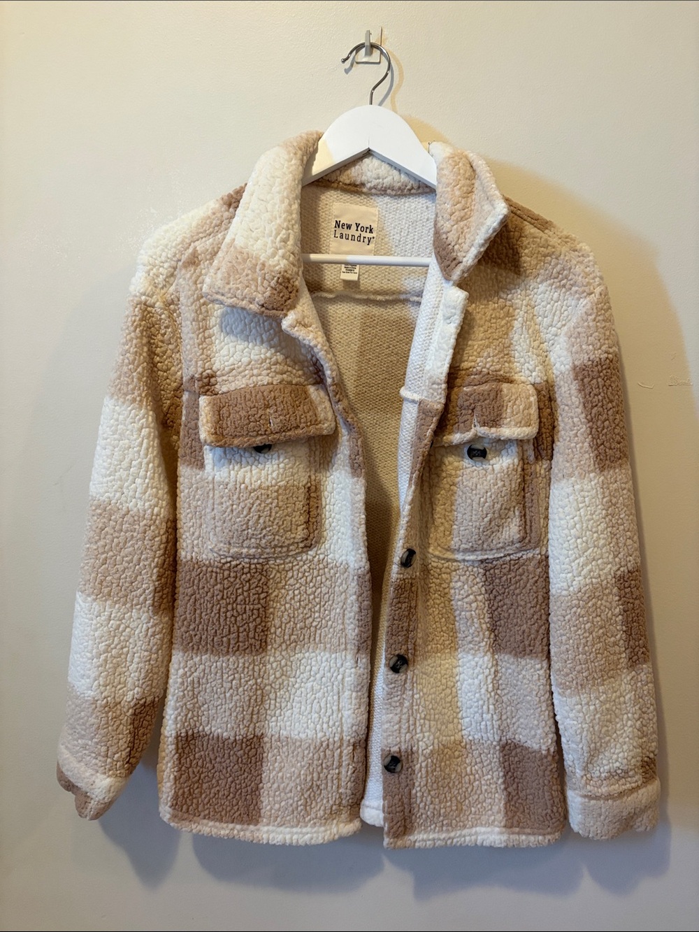 New York Laundry women’s Plaid Sherpa Shacket in Beige and Cream